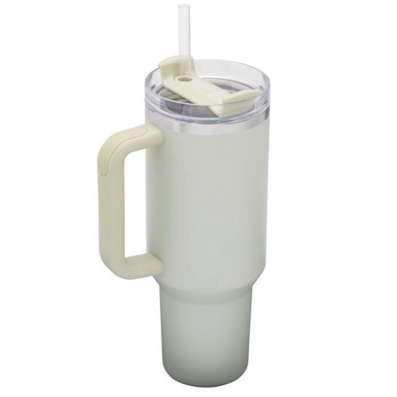 Stanley x Hearth and Hand 40oz Stainless Steel H2.0 Flowstate Quencher Tumbler - Picture 5 of 7